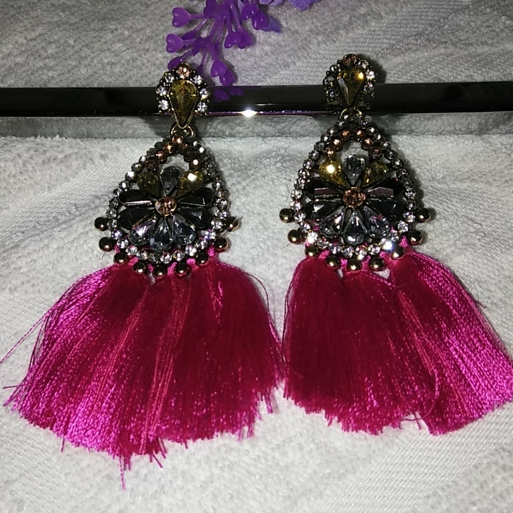 Statement 💗 Pink 💟Tassle Earrings ♥️ - Picture 7 of 8